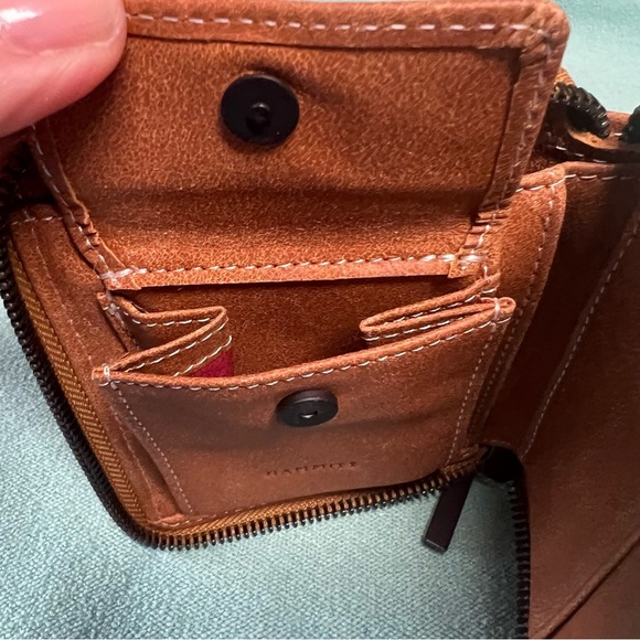Hammitt 5 north zip wallet hermosa saddle rustic leather gunmetal hardware - Picture 8 of 9
